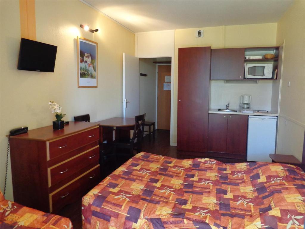 Ferienwohnung Le Domaine Des Oliviers Saint-Cyr-sur-Mer Zimmer foto