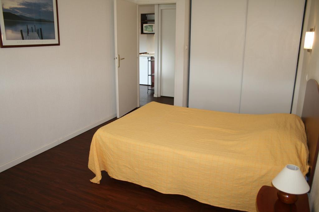 Ferienwohnung Le Domaine Des Oliviers Saint-Cyr-sur-Mer Zimmer foto